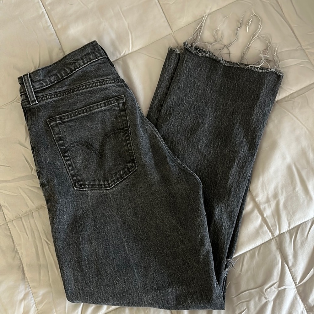 Women’s Levi’s rib cage straight jeans